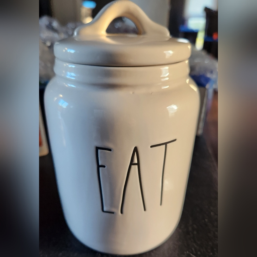 Rae Dunn EAT flat lid baby canister NWOT